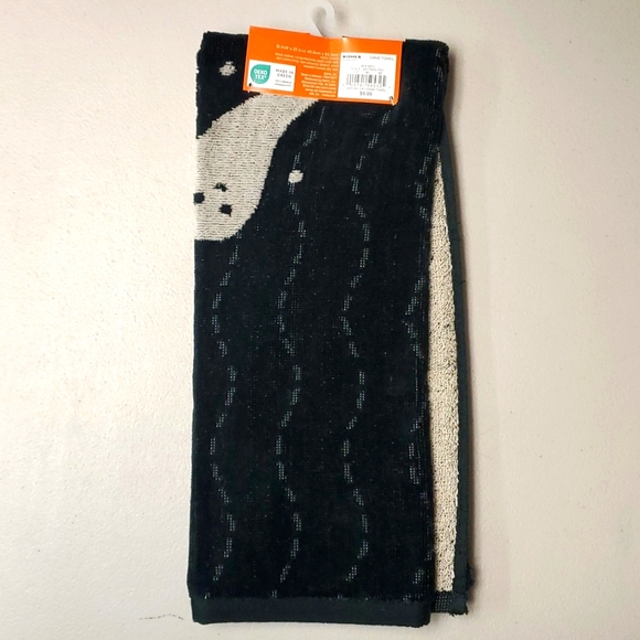 ❤️NWT WITCH CAT GHOST PLUSH HAND TOWEL - 100% COTTON - ECO FRIENDLY - HALLOWEEN - Picture 3 of 6